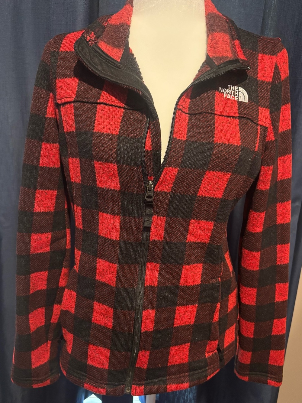The North Face Women's Red & Black Buffalo Plaid Fleece Jacket